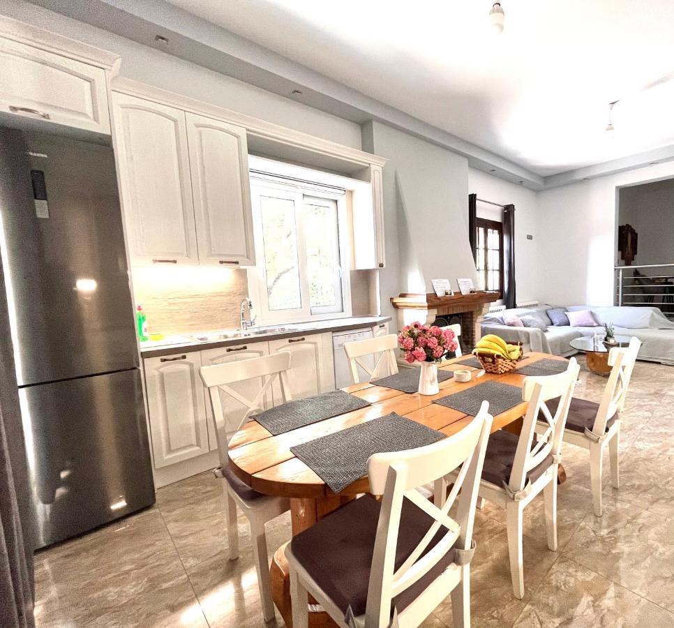 Gkk House Private Swimming Pool Luxury House Villa Skriperon Dış mekan fotoğraf